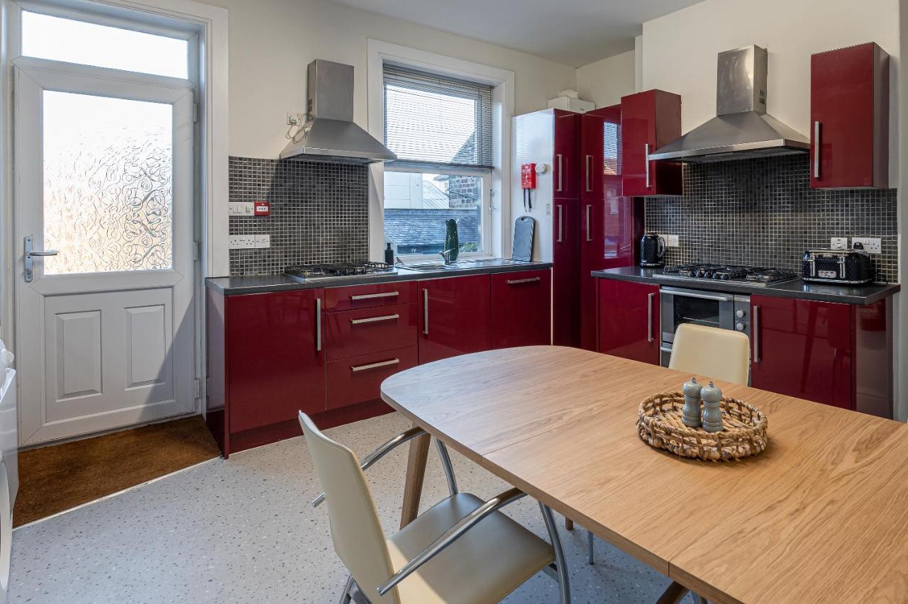 Stunning 5 Bedroom 5 En-Suite Victorian House In Harrogate Extérieur photo